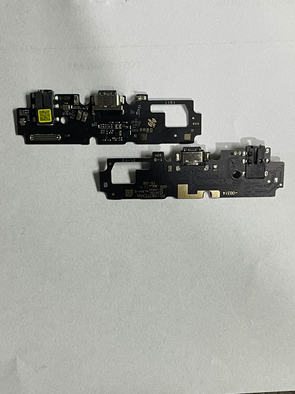 Vivo Y30 ic Charging Strip (B699)